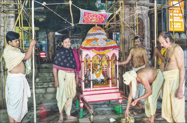 ଶ୍ରୀମନ୍ଦିରରେ ପଣ୍ଡୁ ନୃସିଂହ ବିଜେ ନୀତି: ଚାରି ଆଶ୍ରମ ବିଜେ କଲେ  ପଣ୍ଡୁ ନୃସିଂହ