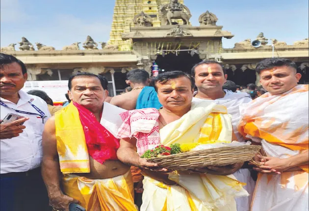 ଶ୍ରୀମନ୍ଦିର ପରିକ୍ରମା ପ୍ରକଳ୍ପ: ବିଭିନ୍ନ ମନ୍ଦିରରେ ପହଞ୍ଚିଲା ନିମନ୍ତ୍ରଣ