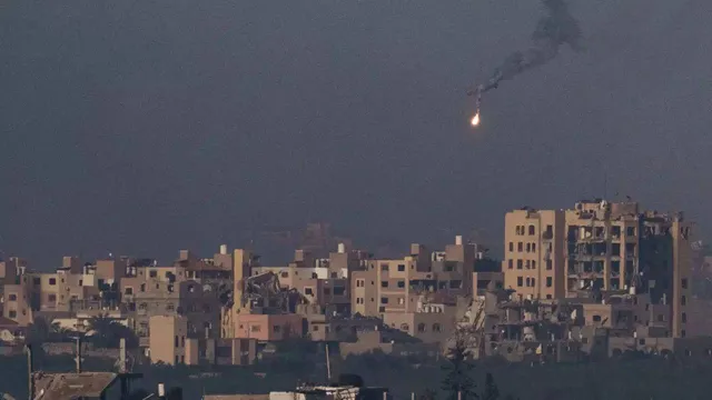 ରକେଟ୍‌ ନିକ୍ଷେପ କରି ହମାସ୍‌ ଚୁକ୍ତି ଉଲ୍ଲଂଘନ କରିଛି କହି ଗାଜା ଉପରେ ଆକ୍ରମଣ ଆରମ୍ଭ କଲା ଇସ୍ରାଏଲ୍‌