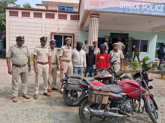 ସାଇକଲ ଚାଳକଙ୍କଠାରୁ ୨୨ ହଜାର ଲୁଟ୍‌ ଘଟଣା: ୪ ଲୁଟେରା ଗିରଫ, ୨ବାଇକ, ୧୧୪୫୦ ଟଙ୍କା ଜବତ