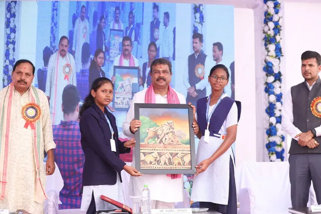 ଶିକ୍ଷା ଜ୍ଞାନ ଦିଏ ଏବଂ ଦକ୍ଷତା ସାମର୍ଥ୍ୟ ବଢାଏ: ଧର୍ମେନ୍ଦ୍ର ପ୍ରଧାନ