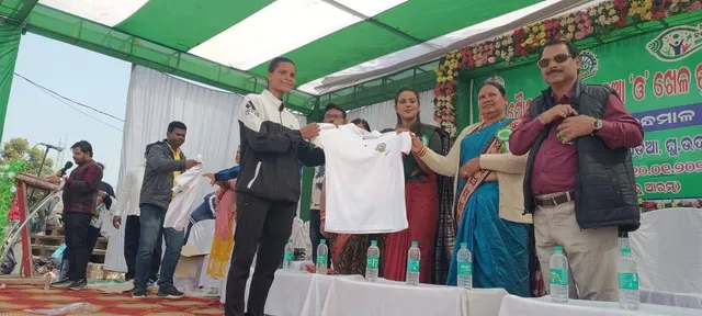 ଅବ୍ୟବସ୍ଥା ମଧ୍ୟରେ ବ୍ଲକ ଓ ପୌରାଞ୍ଚଳସ୍ତରୀୟ ନୂଆ 'ଓ' ଖେଳ ପ୍ରତିଯୋଗିତା ଅନୁଷ୍ଠିତ