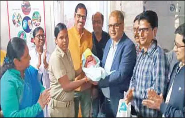 ବୋରୱେଲ୍‌ରୁ ଶିଶୁକନ୍ୟା ଉଦ୍ଧାର ଘଟଣା: ଛଛାନପାଲି ବାଳନିକେତନକୁ ଗଲା ବିଜୟିନୀ