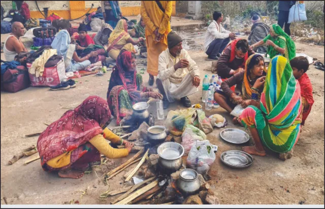 ଗଙ୍ଗାସାଗର ଯାତ୍ରୀ ହନ୍ତସନ୍ତ