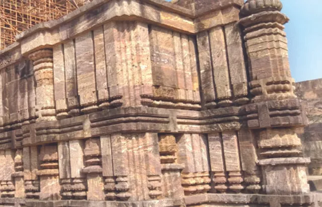 କୋଣାର୍କ କୀର୍ତ୍ତିକୁ ହତ୍ୟା ଷଡ଼୍‌ଯନ୍ତ୍ର: କାରୁକାର୍ଯ୍ୟଶୂନ୍ୟ ହେବାରେ ଲାଗିଛି ପ୍ରସ୍ତର