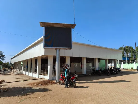 ନିର୍ମାଣ ସରିବା ନାମ ନେଉନି ‘ଆମ ହସ୍ପିଟାଲ’