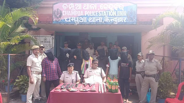 ଏଟିଏମ୍‌ ଓ ବ୍ୟାଙ୍କ ଲୁଟ୍‌ ଉଦ୍ୟମ: ୧୦ ଡକାୟତ ଗିରଫ