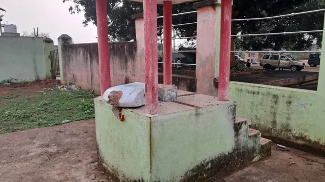 ବିଜୁ ପଟ୍ଟନାୟକଙ୍କ ପ୍ରତିମୂର୍ତ୍ତି ଭାଙ୍ଗିଲେ ଦୁର୍ବୁତ୍ତ, ଥାନାରେ ଅଭିଯୋଗ