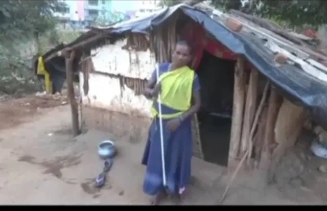 ଅଭିଶପ୍ତ ଜୀବନ ବିତାଉଛନ୍ତି ଦିବ୍ୟାଙ୍ଗ କୌଶଲ୍ୟା; ଭଙ୍ଗା ଦଦରା କୁଡ଼ିଆ ଘରେ ବିତୁଛି ଜୀବନ