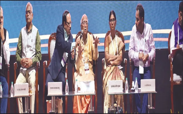 ଓଡ଼ିଆ ଭାଷାପ୍ରତି ଲୋକଙ୍କ ଦୃଷ୍ଟିକୋଣରେ ପରିବର୍ତ୍ତନ ଲୋଡ଼ା