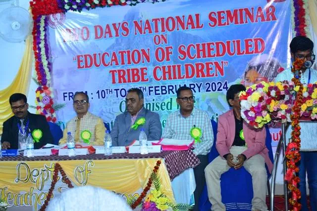 ବିକ୍ରମ ଦେବ ବିଶ୍ବବିଦ୍ୟାଳୟରେ ଜନଜାତି ଶିକ୍ଷା ସମ୍ବନ୍ଧୀୟ ଜାତୀୟ ଦୁଇ ଦିବସୀୟ ପତ୍ରବାଚନ ଉଦଘାଟିତ