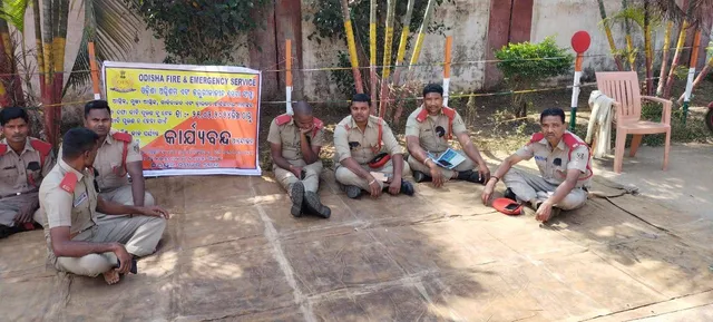 ଏସମାକୁ ଖାତିର ନ କରି ଆଗ୍ନିକଙ୍କ ଆନ୍ଦୋଳନ ଜାରି