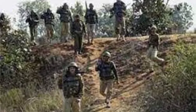 ଛତିଶଗଡ଼ ପୁଲିସକୁ ବଡ଼ ସଫଳତା: ଯବାନଙ୍କ ଗୁଳିରେ ୪ ମାଓବାଦୀ ନିହିତ