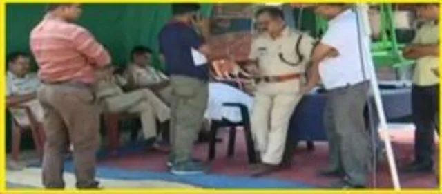 ସମ୍ବଲପୁରରେ ବୋମାମାଡ଼ ଘଟଣା: ଶାନ୍ତି ବଜାୟ ରଖିବାକୁ ଜିଲ୍ଲାପାଳଙ୍କ ନିବେଦନ