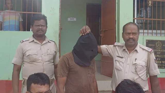 ସୁନା କିଣୁଥିବାବେଳେ ଧରାପଡିଲା ଏଟିଏମ୍ ଲୁଟେରା