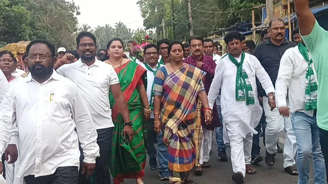 ଲୋକସଭା ବିଜେଡି ସାଂସଦ ପ୍ରାର୍ଥୀ ସୁଦାମ ମାରାଣ୍ଡିଙ୍କୁ ବିପୁଳ ସ୍ବାଗତ ସମ୍ବର୍ଦ୍ଧନା