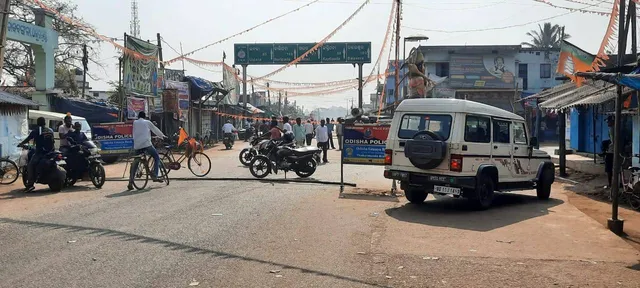 ବସ୍‌ଷ୍ଟାଣ୍ଡ ଓ ଶୌଚାଳୟ ନିର୍ମାଣ ଦାବି: ଠାକୁରମୁଣ୍ଡାରେ ୧୨ ଘଣ୍ଟିଆ ବନ୍ଦ ଡାକରା ୧୦ ଟାରେ ସରିଲା