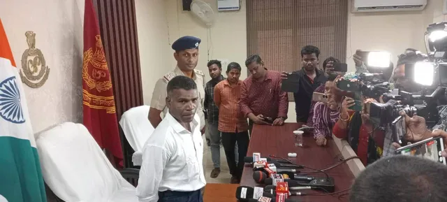 ବଲାଙ୍ଗୀରରେ କୁଖ୍ୟାତ ମାଓବାଦୀ ସୋମନାଥ ଆଚେଲାଙ୍କ ଆତ୍ମସମର୍ପଣ