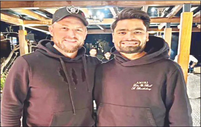 ଜାବାଜଙ୍କ ସହ ବାଜ୍‌