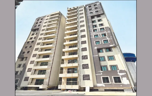 ଟଙ୍କା ଦେଇ ୧୩ବର୍ଷ ଅପେକ୍ଷା କରିଛନ୍ତି ୧୦୪ ଗ୍ରାହକ: ହାଉସିଂ ବୋର୍ଡର ଖାରବେଳ ଏନ୍‌କ୍ଲେଭ୍‌