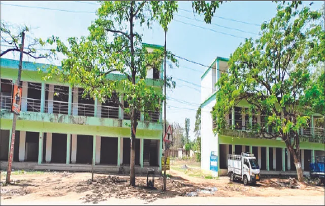 କାହା ସ୍ବାର୍ଥରେ ମାର୍କେଟ କଂପ୍ଲେକ୍ସ ବିଲ୍ଡିଂ? ନିର୍ମାଣ ପରେ ଥଇଥାନ ହେଉନାହାନ୍ତି ବ୍ୟବସାୟୀ