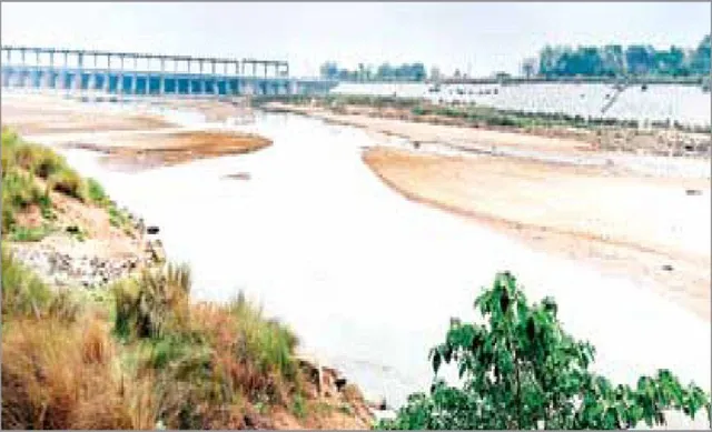 ବାରୁଣୀ ବୁଡ଼ ଆଉ ସାତଦିନ, ବୈତରଣୀରେ ପାଣି ନାହିଁ