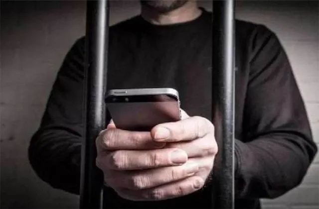 ଖୋର୍ଦ୍ଧା ଜେଲ୍‌ରୁ ମୋବାଇଲ୍ ଜବତ ପରେ… ସନ୍ଦେହରେ କଏଦୀଙ୍କୁ ମାଡ଼