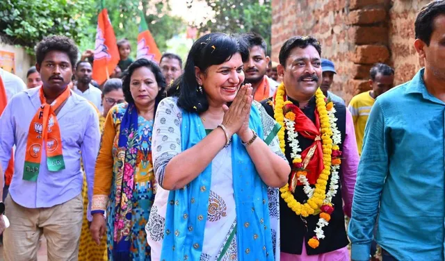 ଜଟଣୀ ବିଧାନସଭା ନିର୍ବାଚନ ମଣ୍ଡଳୀରେ ଅପରାଜିତ ଷଡ଼ଙ୍ଗୀଙ୍କ ପ୍ରଚାର।