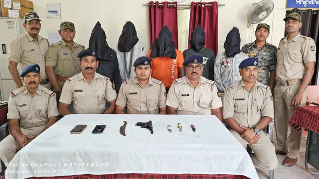 ଡକାୟତି ଯୋଜନା ପଣ୍ତ: ୫ ଅନ୍ତଃରାଜ୍ୟ ଡକାୟତ ଗିରଫ, ମାରଣାସ୍ତ୍ର ଜବତ