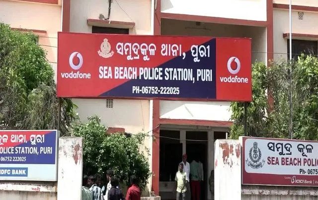 ପୁରୀ ଚକ୍ରତୀର୍ଥ ରୋଡଠାରେ ଅଜଣା ବ୍ୟକ୍ତିଙ୍କୁ ଗଳାକାଟି ହତ୍ୟା ସନ୍ଦେହ, ତଦନ୍ତ ଆରମ୍ଭ କଲା ପୁଲିସ୍