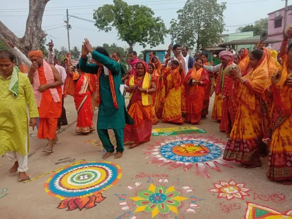 ସଂସ୍କୃତି ସୁରକ୍ଷା ସମିତି ପକ୍ଷରୁ ରାଷ୍ଟ୍ରୀୟ ନବବର୍ଷ: ଶୋଭାଯାତ୍ରା ସମେତ ନାଚଗୀତରେ ଦୁଲୁକିଲା ସଭାସ୍ଥଳ