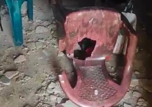 ଅଙ୍ଗନବାଡ଼ି ଛାତରୁ ପ୍ଲାଷ୍ଟର୍ ଖସି ଏଏନ୍ଏମ୍ ଓ ସହଯୋଗୀ ଗୁରୁତର: ମରାମତି ହେଉ ନଥିବା ଅଭିଯୋଗ