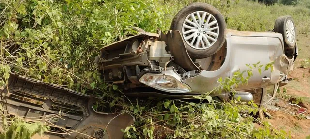 ରୋଗୀ ନେଇ ଯାଉଥିବା କାର ଦୁର୍ଘଟଣାଗ୍ରସ୍ତ, ସମସ୍ତେ ସୁରକ୍ଷିତ