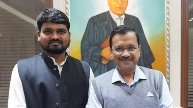 ଏହି ପ୍ରାର୍ଥୀଙ୍କ ପାଇଁ ପ୍ରଚାର କରୁଛନ୍ତି ତାଙ୍କର ଦୁଇ ପତ୍ନୀ