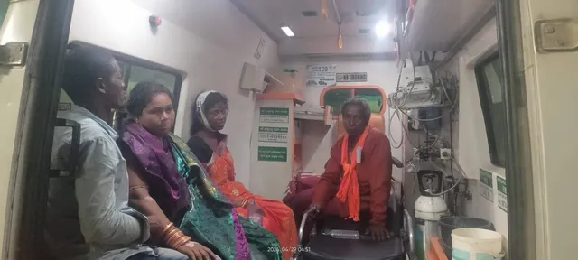 ଓଲଟିଲା ବରଯାତ୍ରୀ ବସ୍: ୩୦ରୁ ଅଧିକ ଆହତ, ୩ଜଣଙ୍କ ଅବସ୍ଥା ସଂକଟାପନ୍ନ