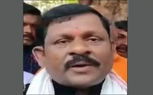 ସମୀର ଦାଶଙ୍କ ଟିକେଟ କଟିଲା, ଦିଲୀପ ବିଜେଡିରୁ ଲଢ଼ିବେ