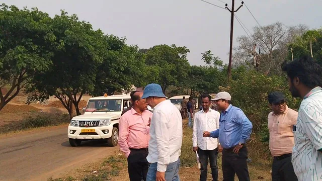 ପାତାଳୀ ନଦୀ ବାଲି ପଟାଲି ବିବାଦ: କ୍ଷେତ୍ର ପରିଦର୍ଶନ କଲେ ଟିମ୍‌