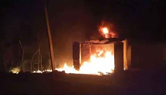 ବାକି ଟଙ୍କା ମାଗିବାରୁ ଦୋକାନ ଜାଳିଦେଲେ ଦୁର୍ବୃତ୍ତ