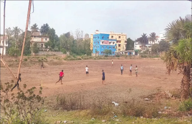 ଐତିହାସିକ ଅଳକାନଦୀ ଏବେ ଖେଳ ପଡ଼ିଆ: ଦିନେ ଏଠାରେ ଇଂରେଜଙ୍କ ବୋଟ୍ ଚାଲୁଥିଲା