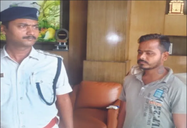 ମାଫିଆ ରାହୁଲର କଳା ସାମ୍ରାଜ୍ୟ ଗୁମର ଖୋଲିଲା: ‘ପୁଷ୍ପା’ ତରିକାରେ ଗଞ୍ଜେଇ ଚାଲାଣ