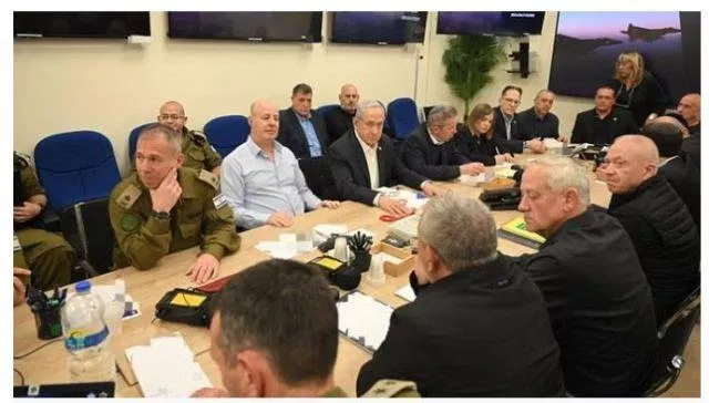 ଇସ୍ରାଏଲ ଉପରେ ଇରାନର ଆକ୍ରମଣ, ନେତାନ୍ୟାହୁଙ୍କ ଯୁଦ୍ଧ କ୍ୟାବିନେଟ ବୈଠକ; ସୁରକ୍ଷା ପରିଷଦ ଅଧିବେଶନକୁ ଡାକିବାକୁ ଅପିଲ୍