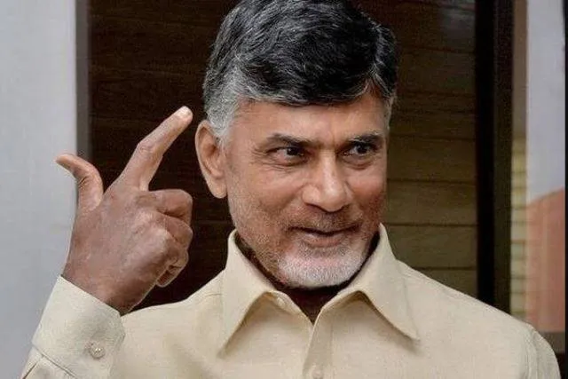 କ୍ଷମତାକୁ ଆସିଲେ କମ୍ ଦାମ୍‌ରେ ଯୋଗାଇବୁ ଭଲ ଗୁଣବତ୍ତାଯୁକ୍ତ ମଦ: ଚନ୍ଦ୍ରବାବୁ