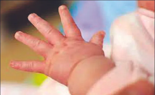 ୫୦ ହଜାର ଟଙ୍କାରେ ଶିଶୁପୁତ୍ର ବିକ୍ରି! ଦମ୍ପତି ସ୍ବୀକାର କଲେ, ତଦନ୍ତ ନିର୍ଦ୍ଦେଶ