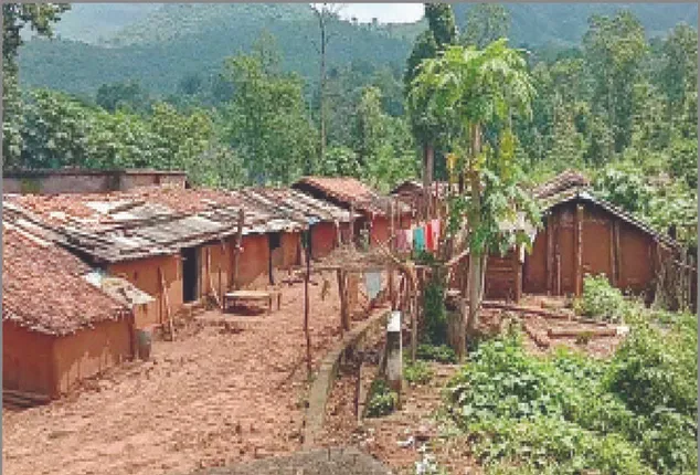 ଭୋଟ୍‌ ଦେବାକୁ କସରତ: ରାସ୍ତାରେ ଗଲେ ୬୦ କିମି, ପାହାଡ଼ ଚଢ଼ିଲେ ୯ କିମି