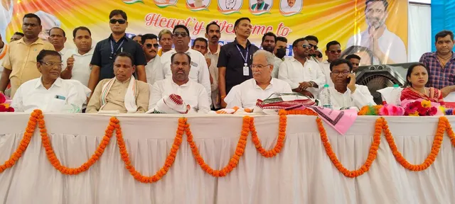 କଳାହାଣ୍ଡିରେ ଭୂପେଶ ବାଘେଲଙ୍କ ନିର୍ବାଚନ ପ୍ରଚାର: ‘ସମ୍ବିଧାନ ବଦଳାଇବାକୁ ଚାହୁଛନ୍ତି ନରେନ୍ଦ୍ର ମୋଦୀ’