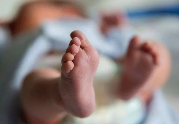 ସାପ କାମୁଡାରେ ୩ବର୍ଷ ପୁଅ ମୃତ, ବିଷାକ୍ତ ରକ୍ତ ଶୋଷି ବାହାର କରି ବାପା ଗୁରୁତର