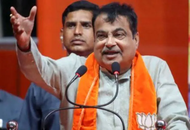 ମହାପ୍ରଭୁ ଶ୍ରୀଜଗନ୍ନାଥଙ୍କୁ ଦର୍ଶନ କଲେ ଗଡକରୀ