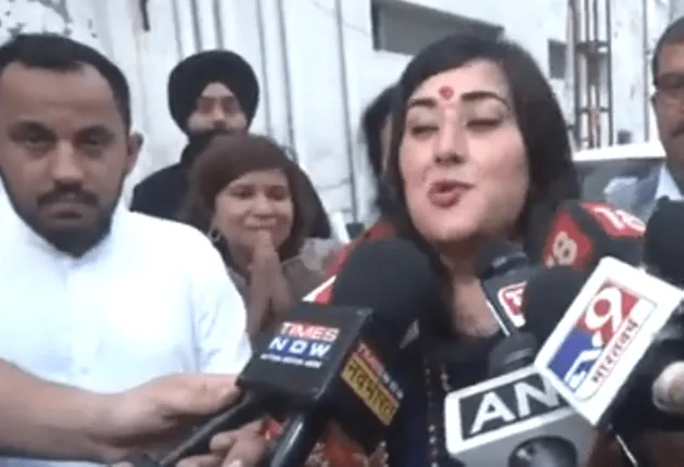 ବାଂସୁରୀ ସ୍ୱରାଜ ଭୋଟ୍ ଦେବାକୁ ଭୋଟରଙ୍କୁ ନିବେଦନ କଲେ