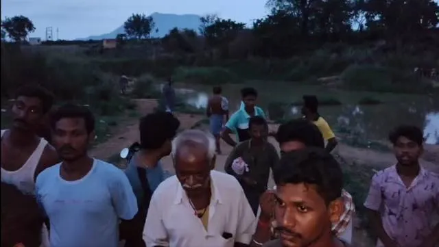 ଶୌଚ ପାଇଁ ମହେନ୍ଦ୍ରତନୟା ନଦୀକୁ ଯାଇଥିଲେ ଆନ୍ଧ୍ରର ଯୁବକ, ଗଣ୍ଡରେ ପଡ଼ି ମୃତ୍ୟୁ