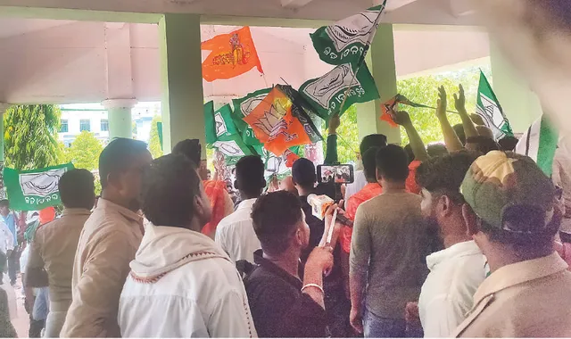 ଖୋର୍ଦ୍ଧାରେ ବିଜେଡି-ବିଜେପି ମୁହାଁମୁହିଁ: ନବୀନ-ମୋଦୀ ନାରାରେ କମ୍ପିଲା